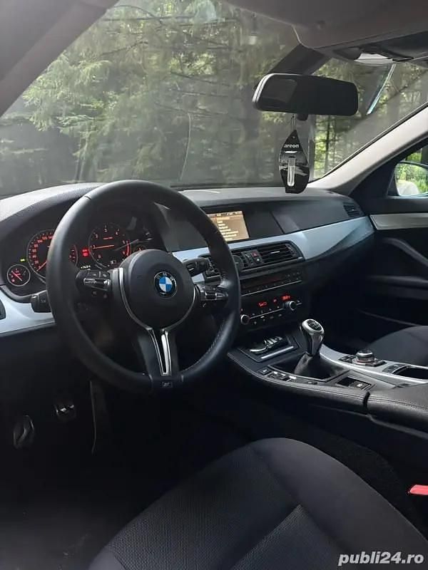Utilizat 2013 BMW 520 Berlinǎ | 8.899 EUR (Super Preț) - Imagine 1/4