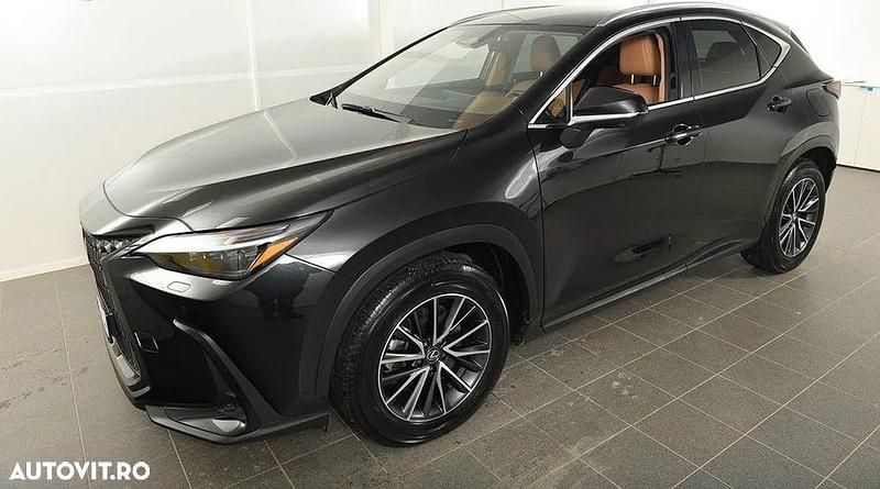 Culoarenegru Utilizat 2022 Lexus NX450h+ E-FOUR Executive Line SUV | 47.990 EUR - Imagine 1/4