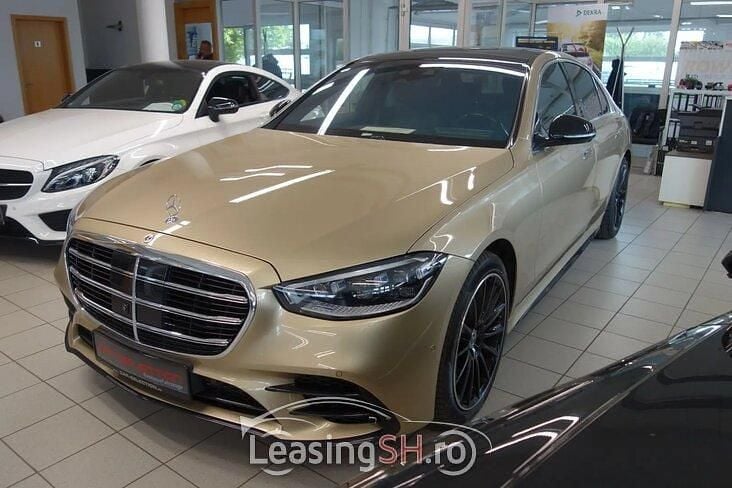 Auriu Utilizat 2022 Mercedes GLE580 AMG line Berlinǎ | 99.558 EUR - Imagine 1/4