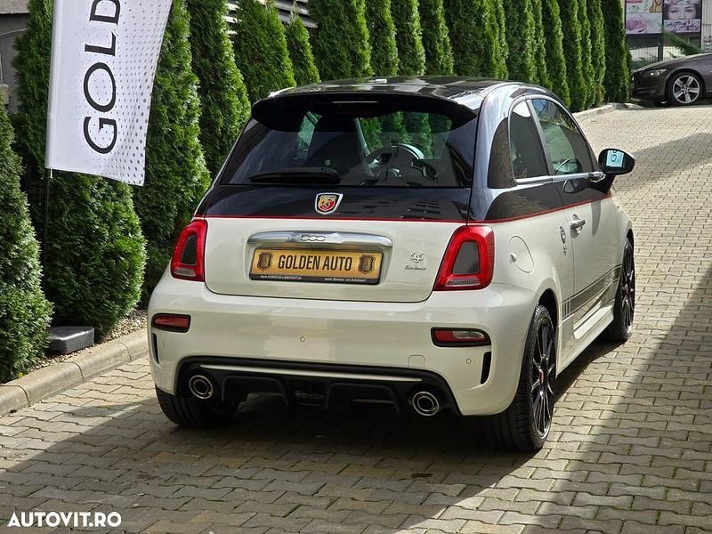 Second-hand Abarth 500 165 CP (121 kW) 2019 Culoarealb Hatchback