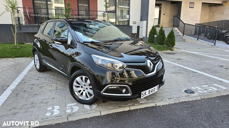 Culoarenegru Utilizat 2014 Renault Captur SUV | 6.950 EUR (Preț OK) - Imagine 1/4
