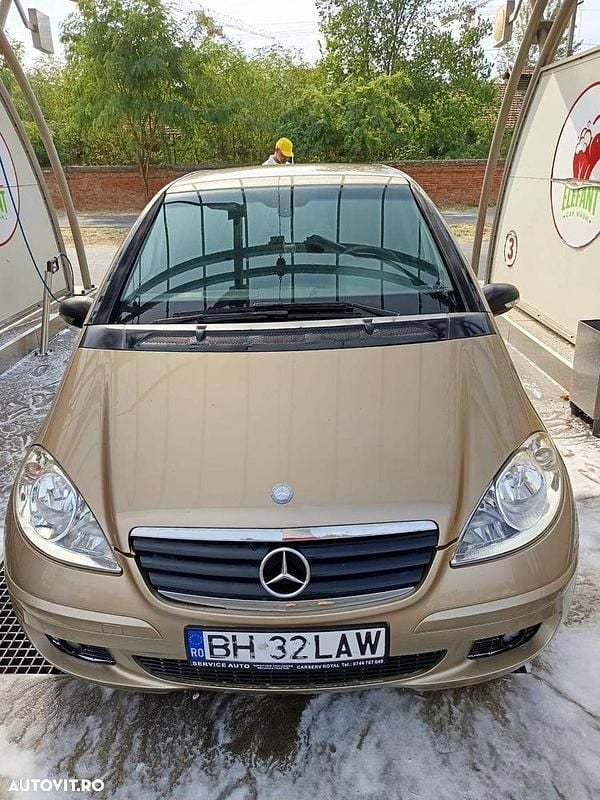 Culoaregalbeuriu Utilizat 2005 Mercedes A150 Hatchback | 3.200 EUR - Imagine 1/4