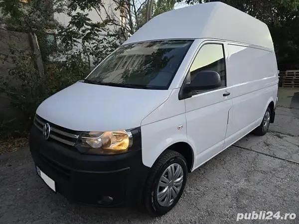 Alb Utilizat 2014 VW T5 Van | 11.990 EUR (Preț bun) - Imagine 1/4