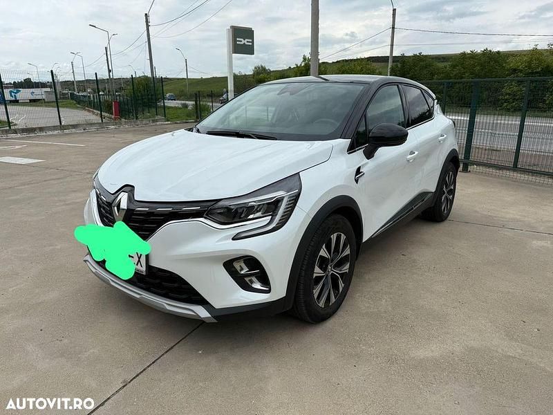 Second-hand Renault Captur Techno 160 CP (117 kW) 2023 Culoarealb SUV