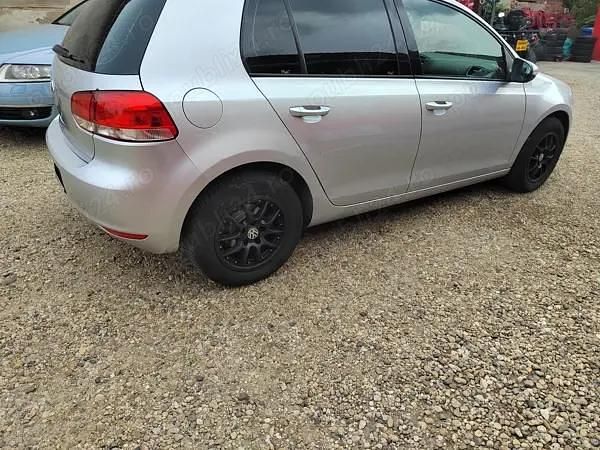 Second-hand VW Golf VI 85 CP (62 kW) 2010 Hatchback