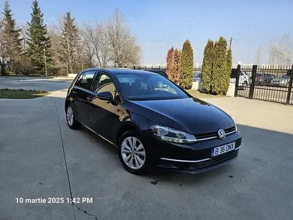 Negru Utilizat 2018 VW Golf VII Comfortline Hatchback | 10.500 EUR (Preț OK) - Imagine 1/4