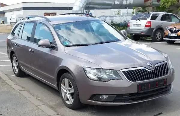 Second-hand Skoda Superb 105 CP (77 kW) 2014 Break