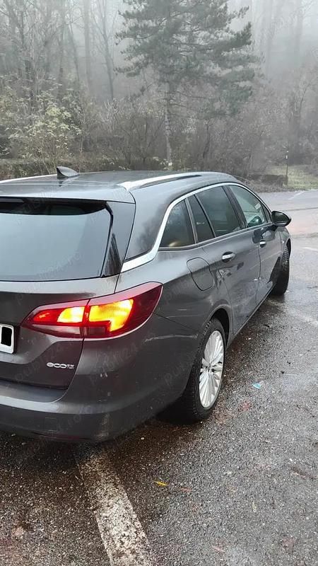 Second-hand Opel Astra 110 CP (80 kW) 2017 Gri Break
