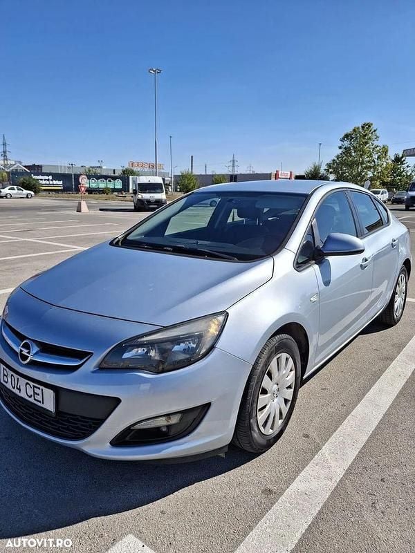 Culoaregri Utilizat 2016 Opel Astra Dynamic Hatchback | 6.200 EUR (Preț OK) - Imagine 1/4