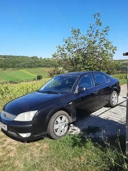 Second-hand Ford Mondeo ST 95 CP (69 kW) 2005 Berlinǎ