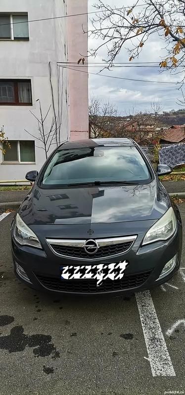 Utilizat 2012 Opel Astra Berlinǎ | 2.950 EUR (Preț bun) - Imagine 1/4