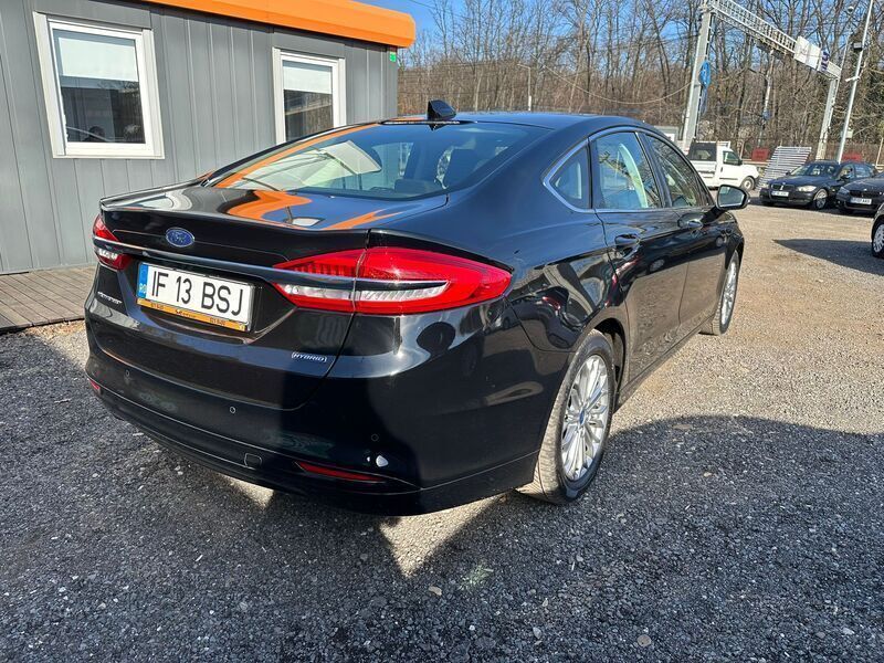 Second-hand Ford Mondeo 140 CP (102 kW) 2021 Negru Berlinǎ