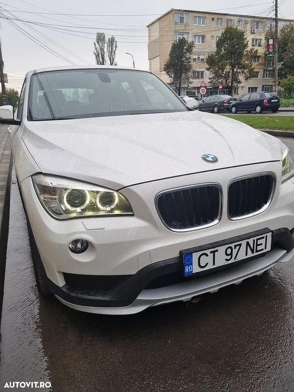 Second-hand BMW X1 184 CP (135 kW) 2015 Culoarealb SUV