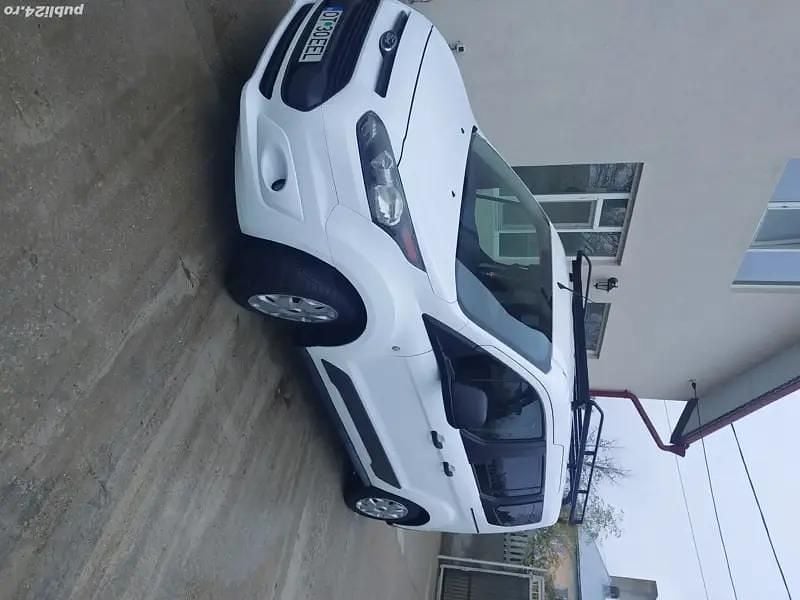 Utilizat 2017 Ford Transit Van | 8.800 EUR (Preț OK) - Imagine 1/4