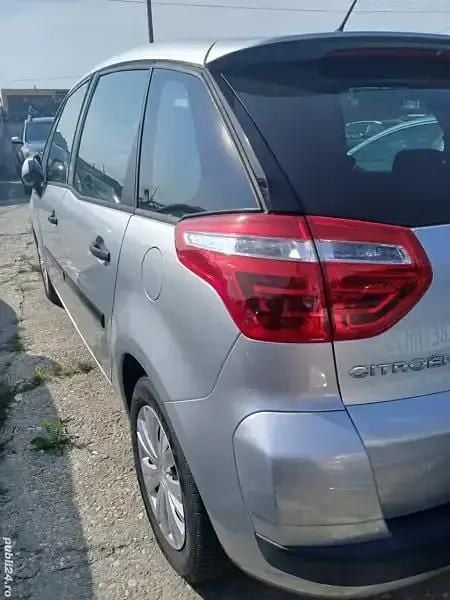 Utilizat 2010 Citroën C4 Monovolum | 3.700 EUR (Preț OK) - Imagine 1/2