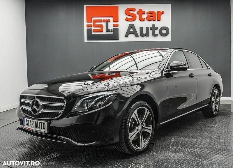 Culoarenegru Utilizat 2017 Mercedes E200 Berlinǎ | 21.990 EUR (Super Preț) - Imagine 1/4