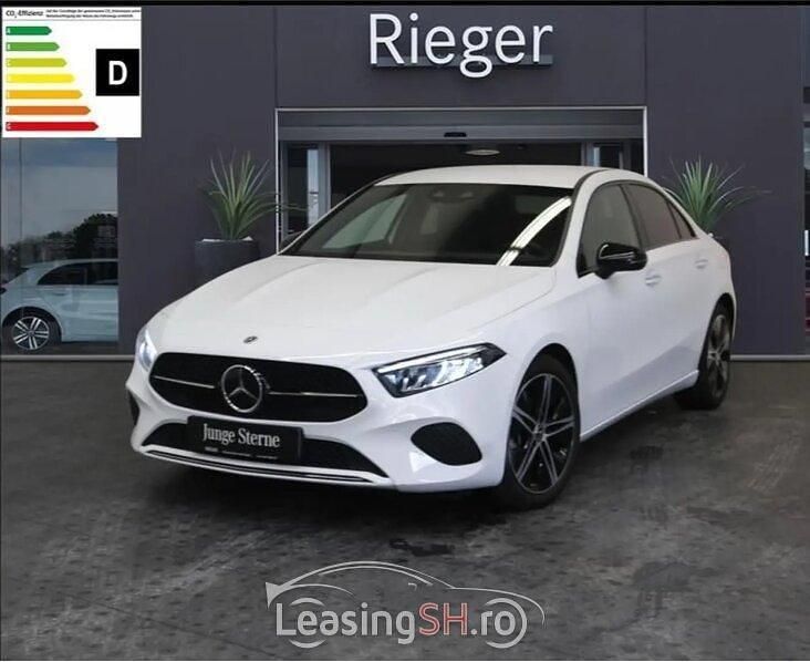 Alb Utilizat 2023 Mercedes A200 Progressive Berlinǎ | 36.000 EUR (Scump) - Imagine 1/4