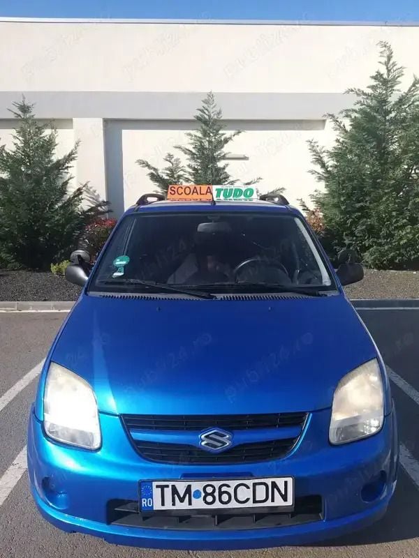 Second-hand Suzuki Ignis 65 CP (47 kW) 2003 Hatchback