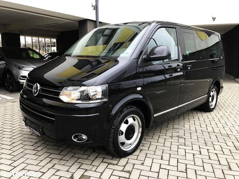 Culoarenegru Utilizat 2011 VW Multivan Van | 14.499 EUR (Preț OK) - Imagine 1/4