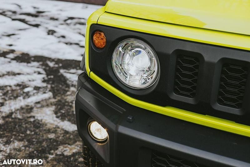 Second-hand Suzuki Jimny 102 CP (75 kW) 2019 Culoaregalbeuriu SUV