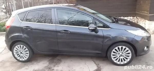 Second-hand Ford Fiesta 95 CP (69 kW) 2010 Hatchback