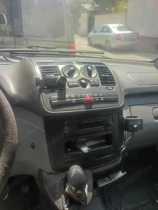 Gri Utilizat 2006 Mercedes Vito Monovolum | 3.500 EUR - Imagine 1/4