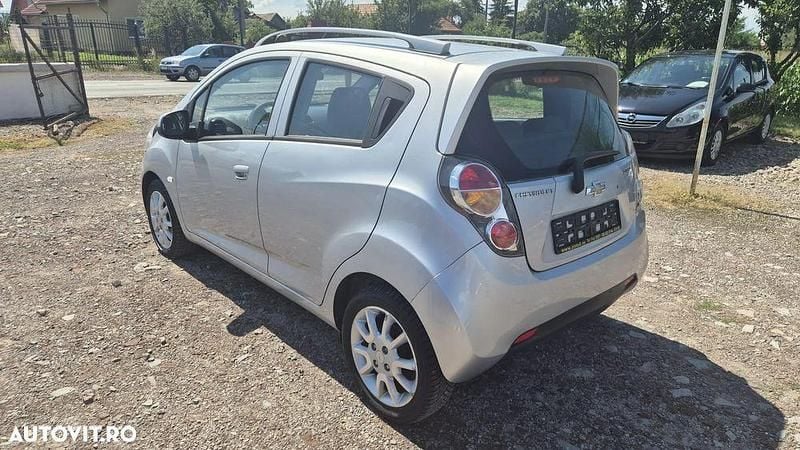 Second-hand Chevrolet Spark LS 68 CP (50 kW) 2012 Gri Hatchback