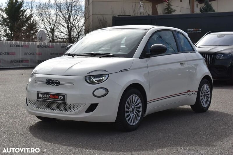 Alb Utilizat 2021 Fiat 500e Hatchback | 15.500 EUR - Imagine 1/4