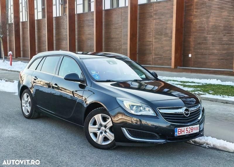 Culoarenegru Utilizat 2016 Opel Insignia Business Innovation Break | 6.250 EUR (Super Preț) - Imagine 1/4
