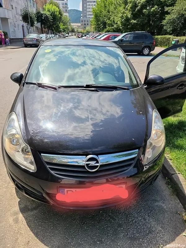 Negru Utilizat 2011 Opel Corsa Hatchback | 3.100 EUR (Preț OK) - Imagine 1/4
