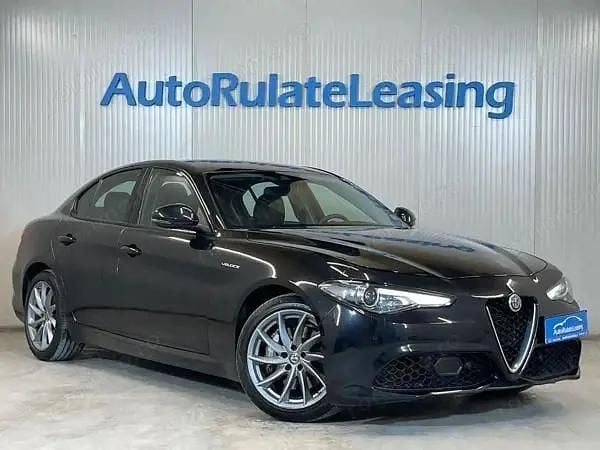 Second-hand Alfa Romeo Giulia Veloce 210 CP (154 kW) 2019 Negru Berlinǎ