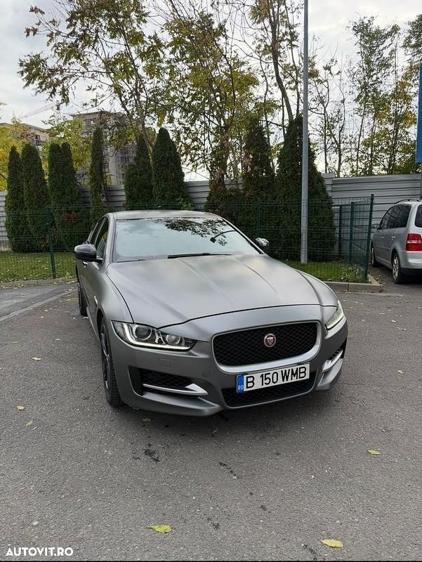 Culoaregri Utilizat 2015 Jaguar XE R-Sport Berlinǎ | 13.200 EUR (Preț OK) - Imagine 1/4