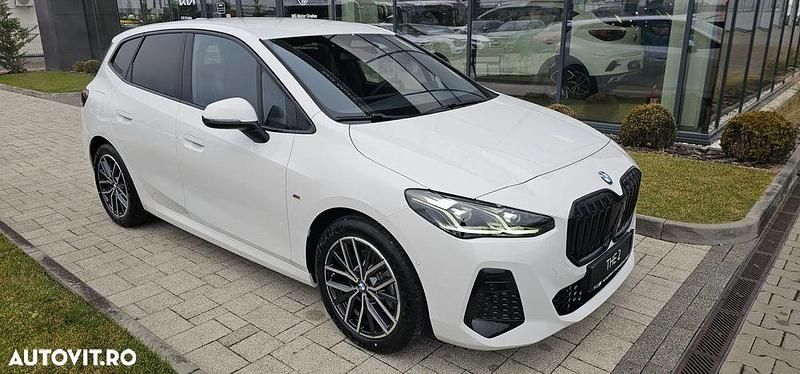 Alb Nouă 2024 BMW 220 Shadowline Hatchback | 39.325 EUR - Imagine 1/4