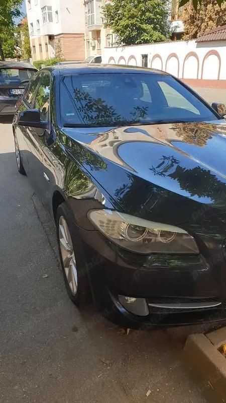 Second-hand BMW 525 218 CP (160 kW) 2013 Berlinǎ