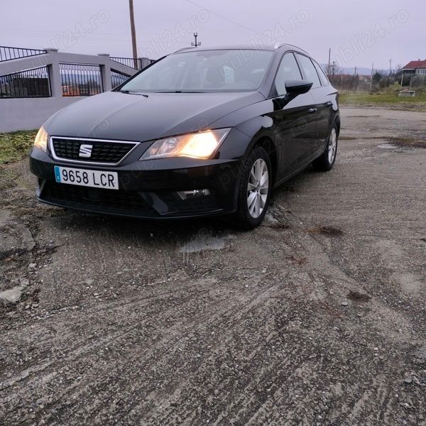 Negru Utilizat 2019 Seat Leon Berlinǎ | 8.999 EUR - Imagine 1/4