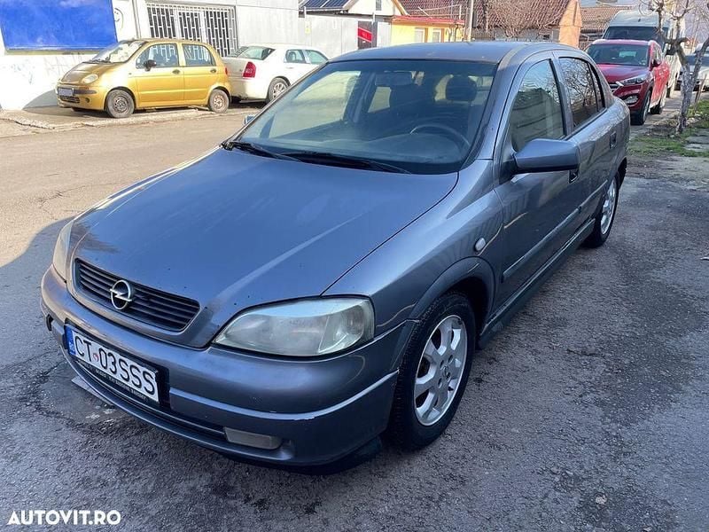 Culoareargint Utilizat 2004 Opel Astra Classic Break | 1.700 EUR - Imagine 1/4