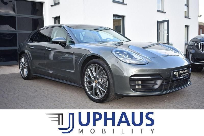 Second-hand Porsche Panamera Platinum Edition 330 CP (242 kW) 2022 Berlinǎ