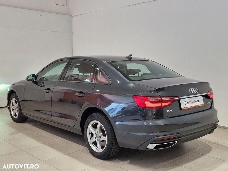 Second-hand Audi A4 163 CP (119 kW) 2020 Gri mediumetalic Berlinǎ
