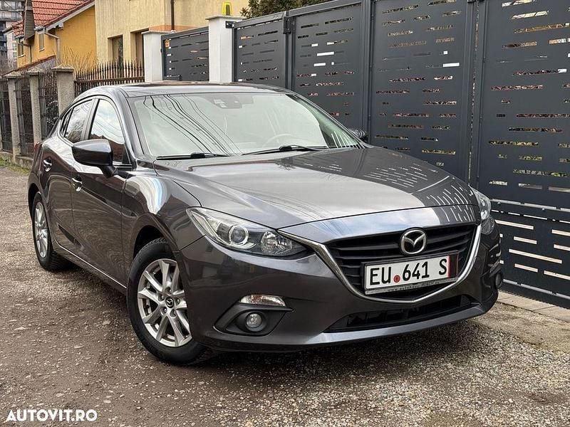 Second-hand Mazda 3 Center-Line 120 CP (88 kW) 2014 Culoaregri Hatchback