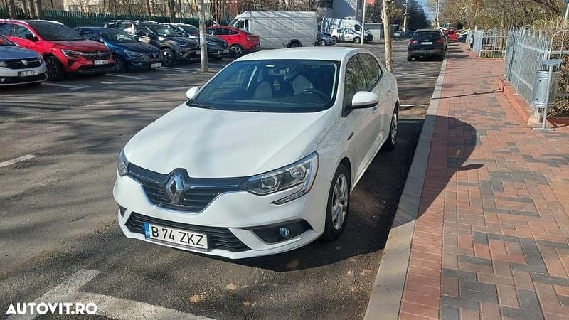 Second-hand Renault Mégane IV Business 116 CP (85 kW) 2020 Culoarealb Berlinǎ