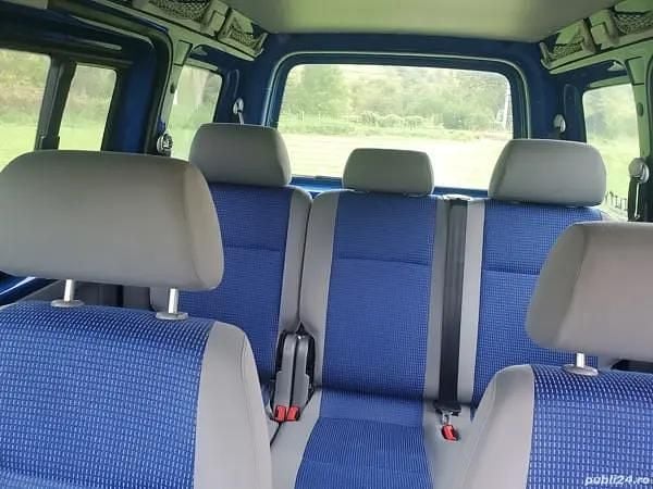 Second-hand VW Caddy Life 75 CP (55 kW) 2006 Albastru Monovolum