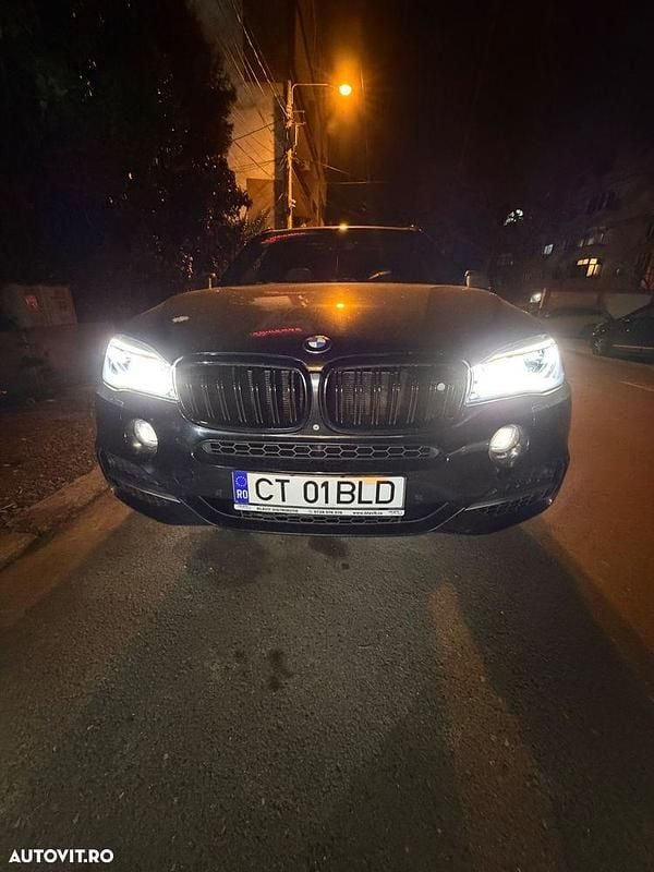 Second-hand BMW X5 381 CP (280 kW) 2015 Culoarenegru SUV