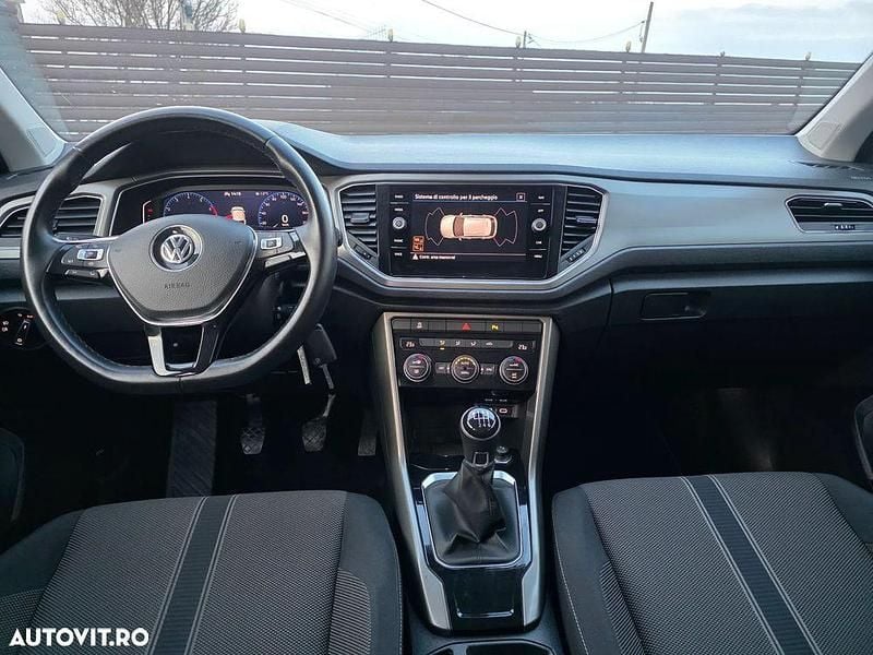 Second-hand VW T-Roc Style 110 CP (80 kW) 2021 Culoarealb SUV