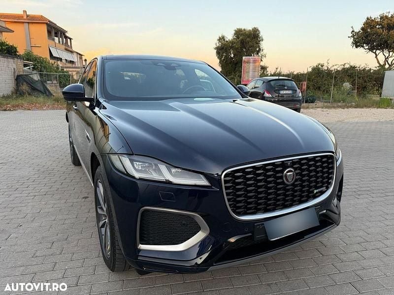 Second-hand Jaguar F-Pace R-Dynamic 204 CP (150 kW) 2021 Culoarealbastru SUV