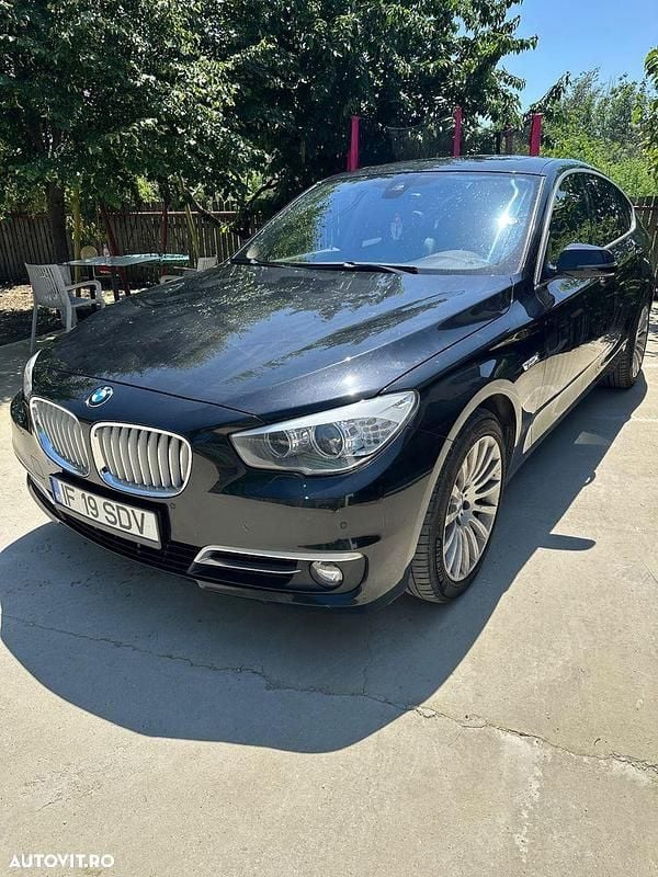 Negru Utilizat 2013 BMW 530 Sport Line Berlinǎ | 14.850 EUR (Preț OK) - Imagine 1/4