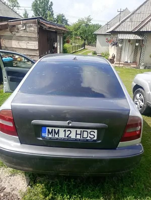 Utilizat 1998 Skoda Octavia Berlinǎ | 1.100 EUR - Imagine 1/4