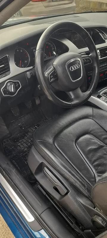 Second-hand Audi A4 211 CP (155 kW) 2009 Albastru Berlinǎ