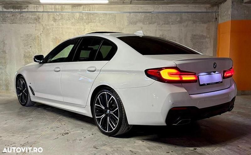 Second-hand BMW 530 M Sport 286 CP (210 kW) 2021 Culoarealb Berlinǎ
