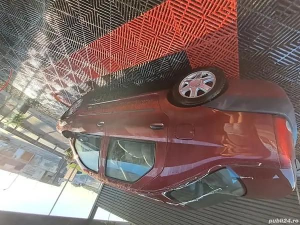 Second-hand 2006 Dacia Logan Berlinǎ | 1.100 EUR (Preț OK) - Imagine 1/4