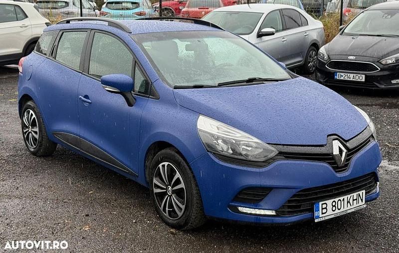 Culoarealbastru Utilizat 2019 Renault Clio GrandTour Life Break | 5.500 EUR (Preț bun) - Imagine 1/4